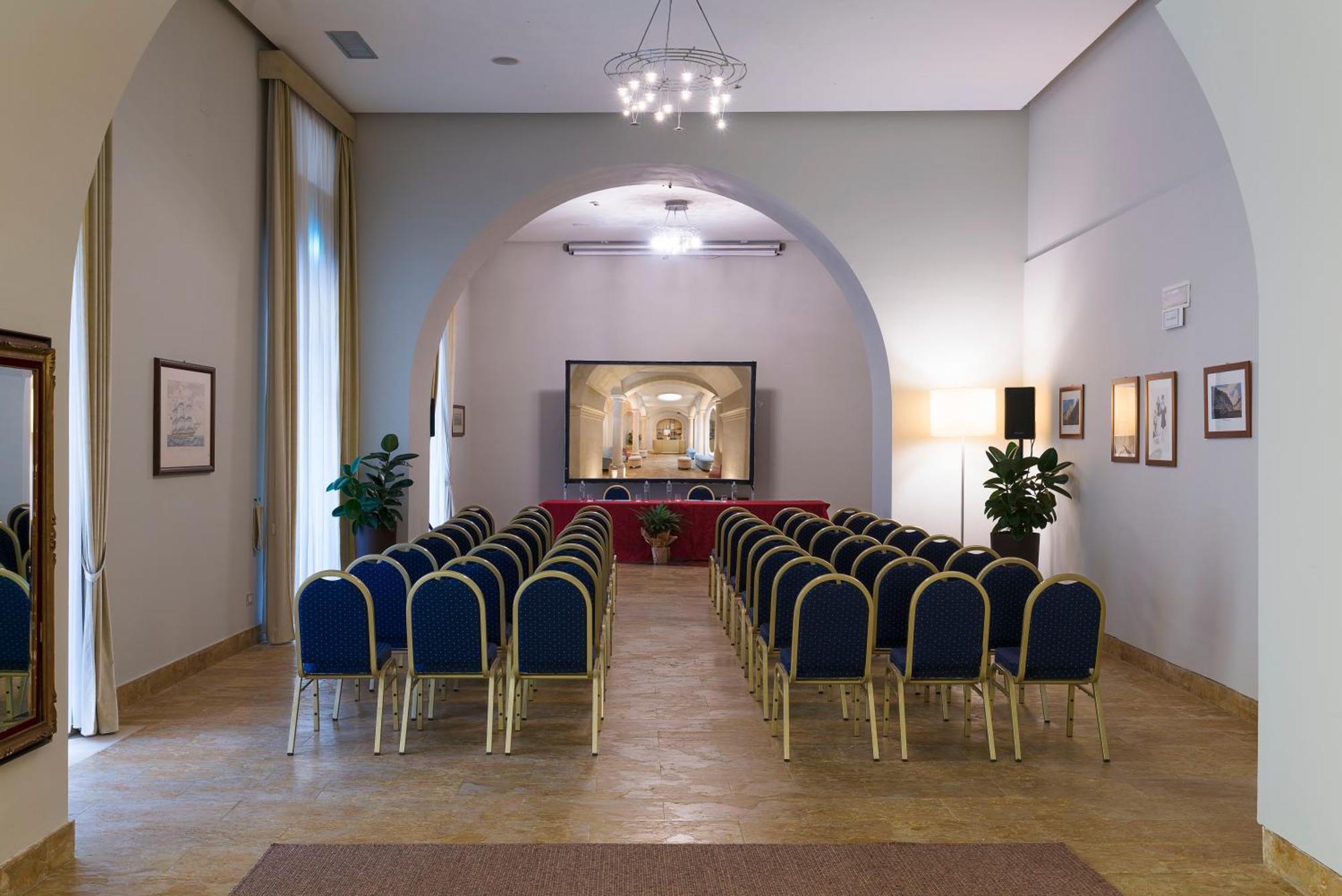 Hotel Roma 4*